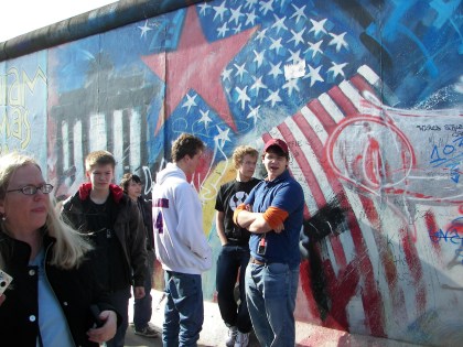 Minooka kids at the Berlin Wall during spri.ng break 2007