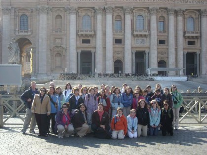 The whole Italy group just after leaving Assisi.